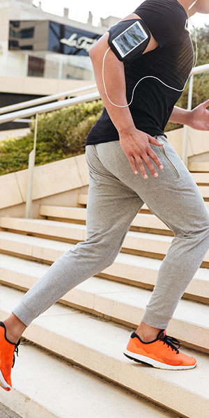 WOW SWEAT SHORTS